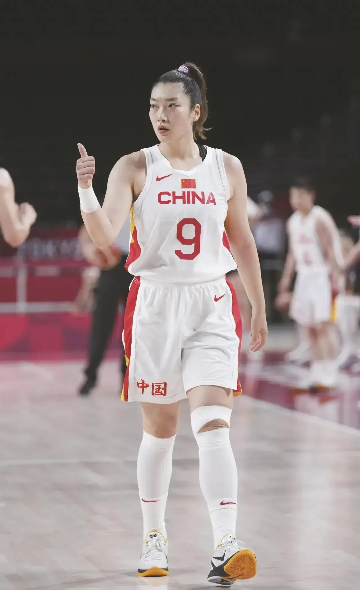 篮球双球训练要注意什么_2